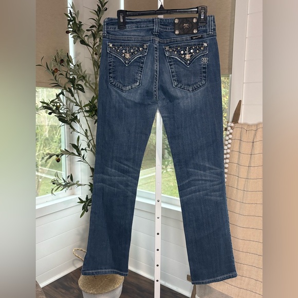 Miss Me Straight Leg Designer Jeans with Embellishment’s, Size 30 - Picture 5 of 8